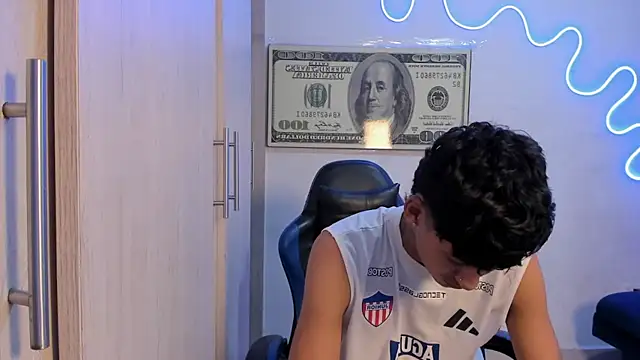 dante martinez online show from April 22, 11:09 pm