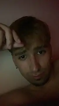 JeremySanders1  online show from April 19, 5:01 pm