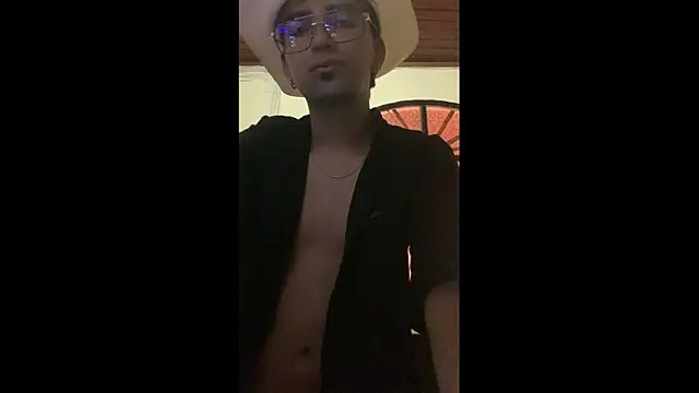 JeremySanders1  online show from April 12, 7:54 am