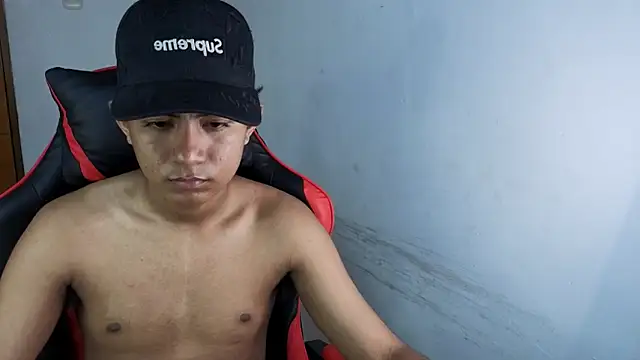 darknigthx online show from April 7, 3:06 am