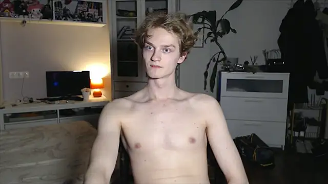 Daniel Yumm online show from April 23, 10:45 pm