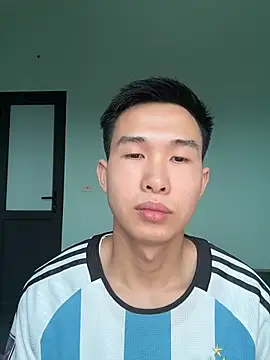 tuanhip online show from April 5, 8:55 am