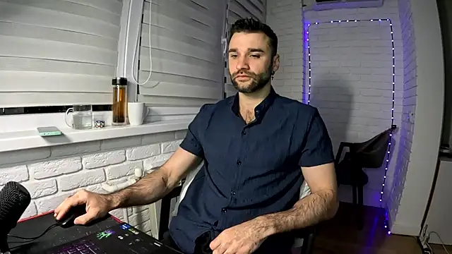 DaddySlava online show from April 13, 5:57 pm