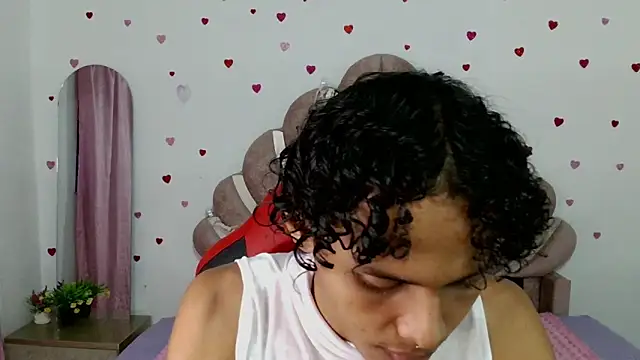 elio fox online show from April 17, 11:46 am