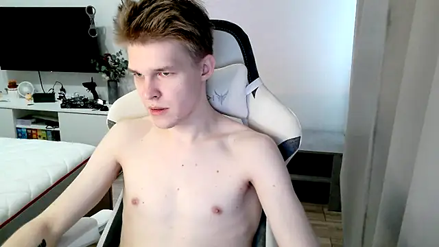 veritas in vine online show from April 9, 12:00 pm