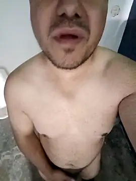 lobo caliente37 online show from April 13, 2:18 pm