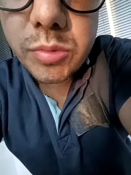 lobo caliente37 online show from April 19, 12:32 am