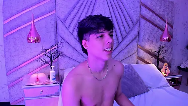 DamiaanXx online show from April 21, 1:17 pm