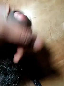 smalldick691333 online show from April 12, 6:31 pm