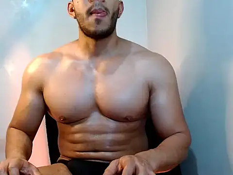 georgeholl online show from April 10, 11:34 pm