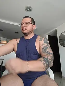 Alton Mason online show from April 28, 5:06 pm