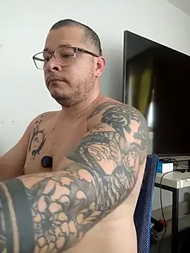 Alton Mason online show from April 5, 6:26 pm