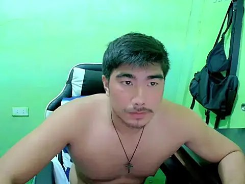 Hunkfireman online show from June 9, 1:40 am