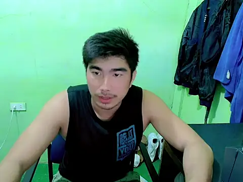 Hunkfireman online show from April 18, 12:34 am