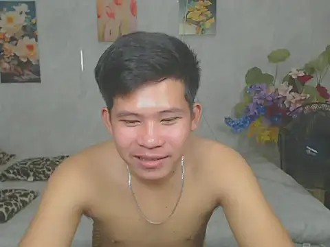 ur bigcockeziekiel online show from April 7, 10:48 am