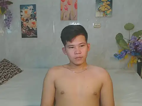 ur bigcockeziekiel online show from April 24, 4:09 pm