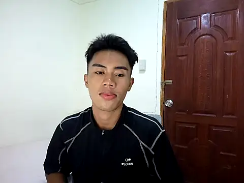 valerio fernan online show from April 24, 1:46 pm