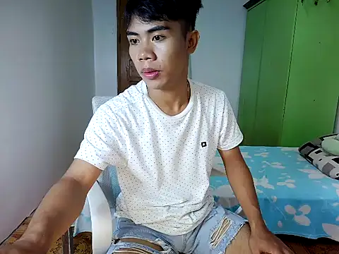 valerio fernan online show from July 14, 12:23 am