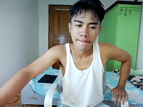 valerio fernan online show from July 13, 12:13 am