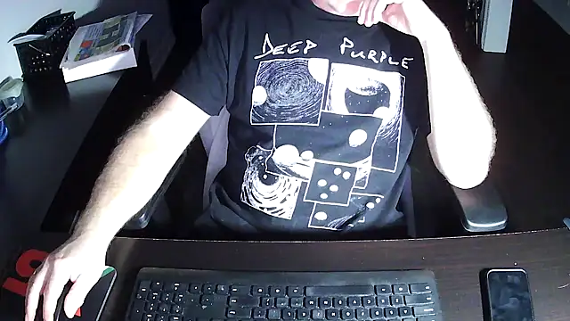 Shalun2000 online show from April 26, 1:14 am