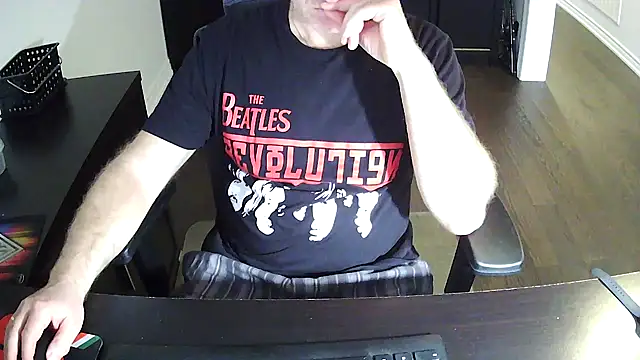 Shalun2000 online show from April 12, 3:24 pm