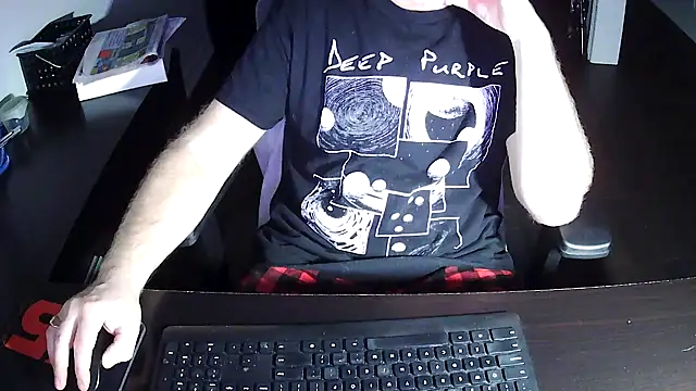 Shalun2000 online show from April 25, 2:03 am