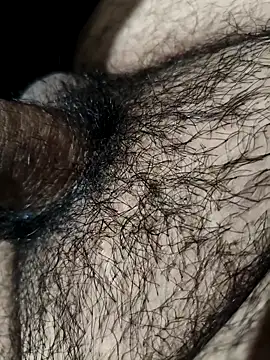 danieeeel0009 online show from April 6, 12:39 pm