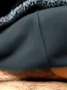 danieeeel0009 online show from April 5, 7:21 pm