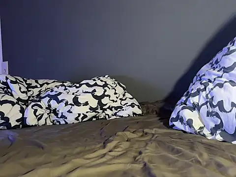 xetrix l online show from April 22, 9:08 pm