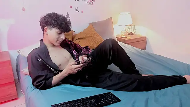 Alazbel8 online show from June 22, 8:24 pm