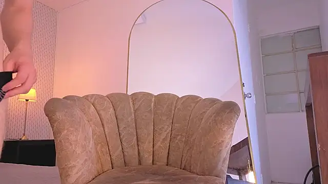 taylor morgann online show from April 9, 11:27 am