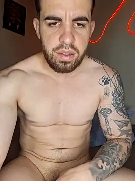 leoxxxgato online show from June 11, 2:53 am