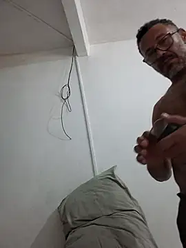 paizao1977brazil online show from April 11, 2:42 pm