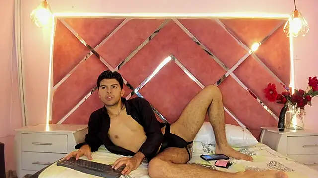 RodrigoColby2 online show from April 7, 4:56 am