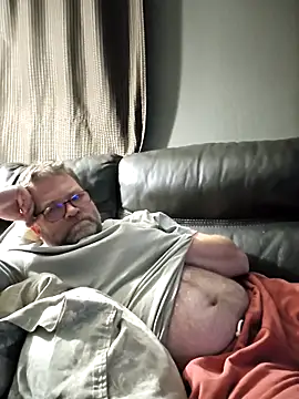 JJ CONN78 online show from April 16, 2:11 am