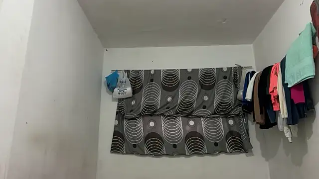 sabanamojada19 online show from April 25, 7:00 pm