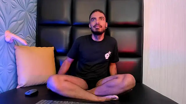 hairy jordan online show from April 18, 4:36 am