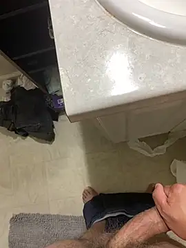 nerofu84 online show from April 19, 6:10 pm