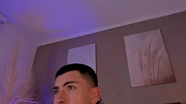 Alexander Diazz online show from June 18, 2:11 pm