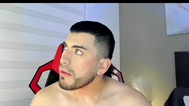 Alexander Diazz online show from April 25, 2:14 pm