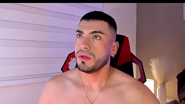 Alexander Diazz online show from April 21, 12:22 pm