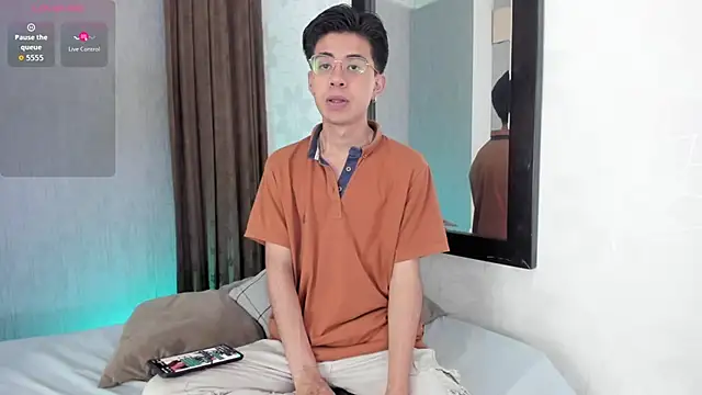 youn rider online show from April 27, 8:03 pm