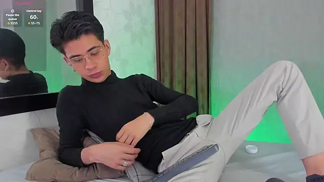 youn rider online show from April 23, 7:27 pm