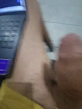 lucasanal20 online show from April 12, 11:11 am