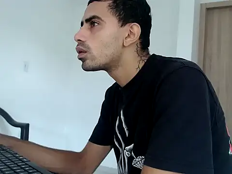 mijoprietosex online show from April 18, 2:51 pm