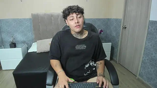 DAMON SALVATTORE online show from April 10, 6:20 am