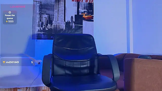 Regan 01 online show from June 13, 7:23 pm