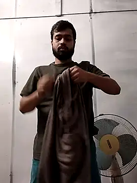 hornydaddy 21 online show from April 28, 3:39 pm