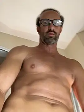 Pink-Tip-Bunny online show from April 12, 12:17 pm