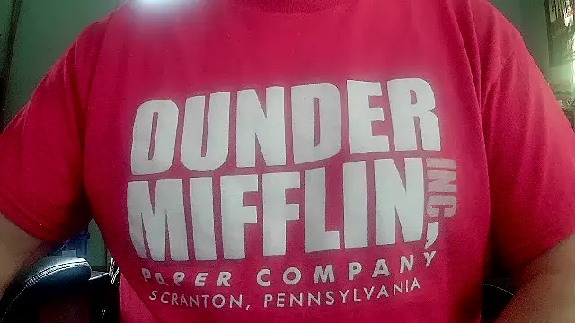 ilundercover online show from April 22, 11:37 am